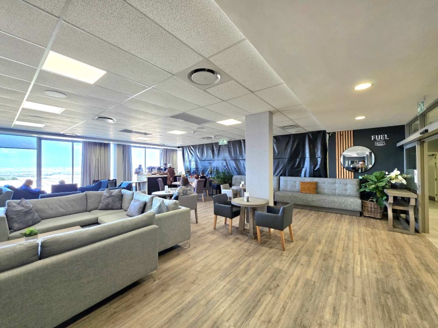 1 Bedroom Property for Sale in Plattekloof Western Cape